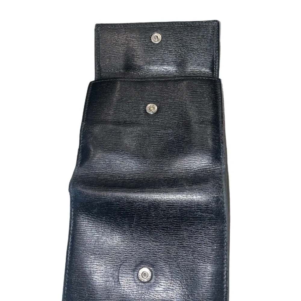 Gucci black leather (unisex) wallet. Snap in front for cards/cash back coin WLT